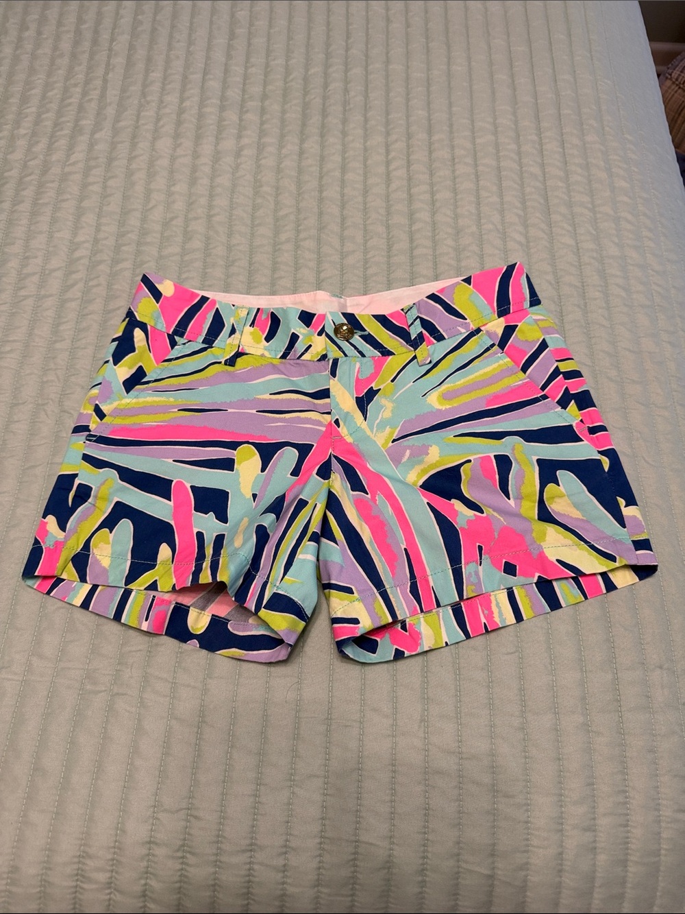 Lilly Pulitzer Tropical Abstract Print Shorts in Pink, Navy & Lime. 5” inseam